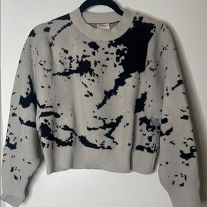 Kerisma Black and white Sweater
